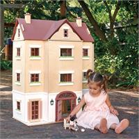 Fantail Hall Doll House