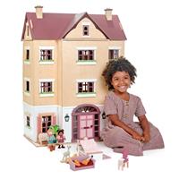 Fantail Hall Doll House