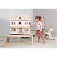 Humming Bird Doll House