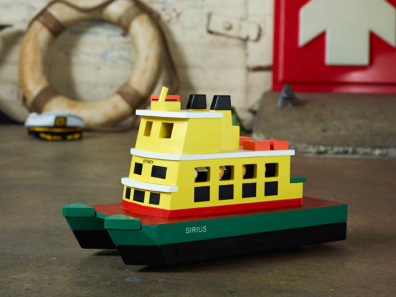 Make Me Iconic - Iconic Toy - Ferry