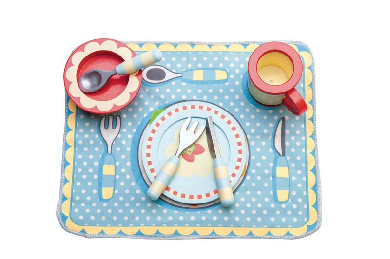 Le Toy Van Honeybake Dinner Set and Placemat