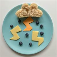 Lunch Punch Superhero Sandwich Cutters 2pk